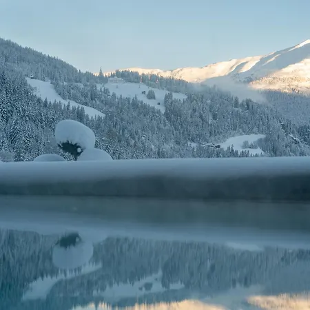 Alpin Am Burgsee Apartment Ladis