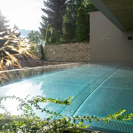 Alpin Am Burgsee Apartment Ladis