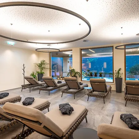 Alpin Am Burgsee Appartamento Ladis