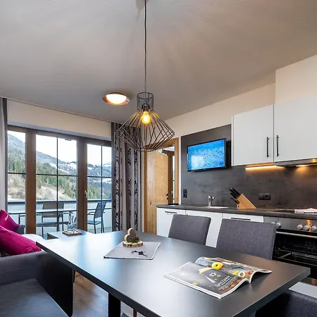 Alpin Am Burgsee * Ladis